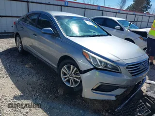 2016 Hyundai Sonata SE with VIN 5NPE24AF8GH413095, listed as a IAAI auction lot 41695202 with 136,175 mi miles and . Bid and sale history available at DreamBid. Image 1.