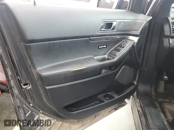 2017 Ford Police Interceptor Utility с VIN 1FM5K8AR7HGC26854, выставлен на аукционе IAAI как лот 42791619 с пробегом 105 935 миль миль и . История ставок и продаж доступна на DreamBid. Изображение 7.