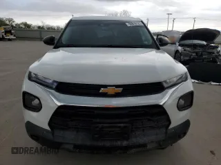 2021 Chevrolet TrailBlazer LS with VIN KL79MMS20MB087570, listed as a Copart auction lot 50818125 with 57,387 mi miles and Salvage Title. Bid and sale history available at carsss.com. Image 5.