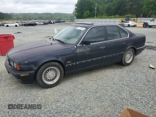1995 BMW 5 Series 525i z VIN WBAHD6322SGK83905, wystawiony jako Copart lot #54774725 z przebiegiem 292 056 mil mil oraz Szkoda całkowita • Salvage title. Historia ofert i sprzedaży dostępna na DreamBid. Obrazek 1.