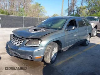 2006 Chrysler Pacifica Touring z VIN 2A4GM68476R725696, wystawiony jako IAAI lot #42003764 z przebiegiem Nie podano mil oraz . Historia ofert i sprzedaży dostępna na DreamBid. Obrazek 17.