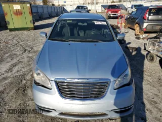 2014 Chrysler 200 LX with VIN 1C3CCBAG8EN172139, listed as a Copart auction lot 87278814 with 140,186 mi miles and Salvage Title. Bid and sale history available at carsss.com. Image 5.
