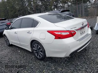 2016 Nissan Altima SV with VIN 1N4AL3AP3GC152359, listed as a IAAI auction lot 41681963 with 70,609 mi miles and . Bid and sale history available at DreamBid. Image 3.