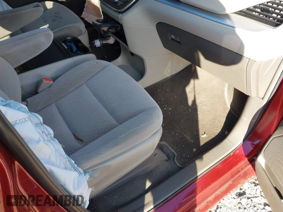 2019 Toyota Sienna LE Auto Access Seat with VIN 5TDKZ3DC5KS008650, listed as a IAAI auction lot 41245967 with 124,538 mi miles and . Bid and sale history available at DreamBid. Image 5.
