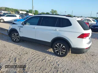 2022 Volkswagen Tiguan S z VIN 3VV1B7AX0NM126321, wystawiony jako IAAI lot #41939646 z przebiegiem 62 309 mil mil oraz . Historia ofert i sprzedaży dostępna na DreamBid. Obrazek 3.