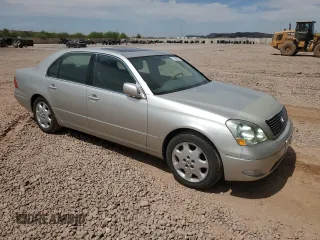 2001 Lexus LS 430 z VIN JTHBN30F610008975, wystawiony jako Copart lot #57186565 z przebiegiem 237 767 mil mil oraz Czysty tytuł • Clean title. Historia ofert i sprzedaży dostępna na DreamBid. Obrazek 4.