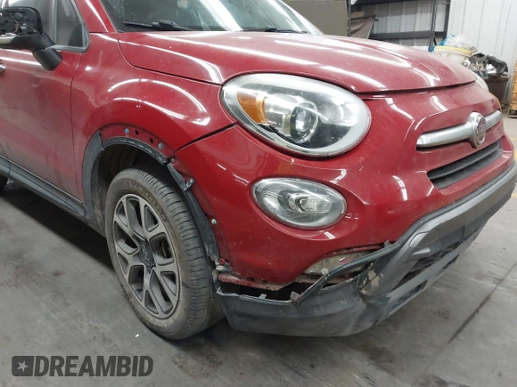 2016 FIAT 500X Trekking z VIN ZFBCFXCT3GP357316, wystawiony jako IAAI lot #41891031 z przebiegiem 144 297 mil mil oraz . Historia ofert i sprzedaży dostępna na DreamBid. Obrazek 6.