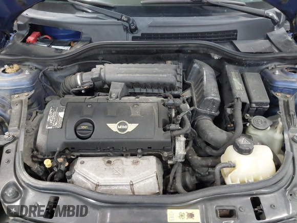 2012 MINI Hardtop with VIN WMWSU3C50CT254586, listed as a IAAI auction lot 42134122 with 223,669 mi miles and . Bid and sale history available at DreamBid. Image 10.
