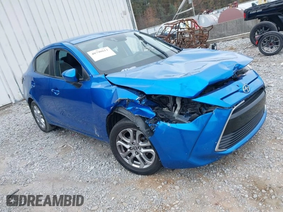 2016 Scion iA with VIN 3MYDLBZV2GY138644, listed as a IAAI auction lot 40790811 with 87,445 mi miles. Bid and sale history available at carsss.com. Image 1.