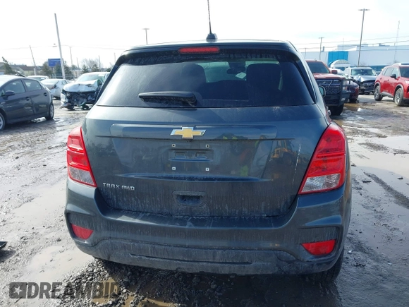 2019 Chevrolet Trax LS with VIN 3GNCJNSB4KL389924, listed as a IAAI auction lot 41662725 with 86,061 mi miles. Bid and sale history available at carsss.com. Image 16.