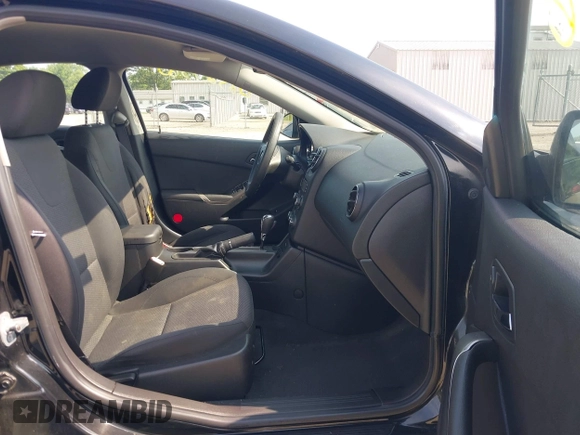 2006 Pontiac G6 6-Cyl with VIN 1G2ZG558564244554, listed as a IAAI auction lot 42527560 with 150,704 mi miles and . Bid and sale history available at DreamBid. Image 5.