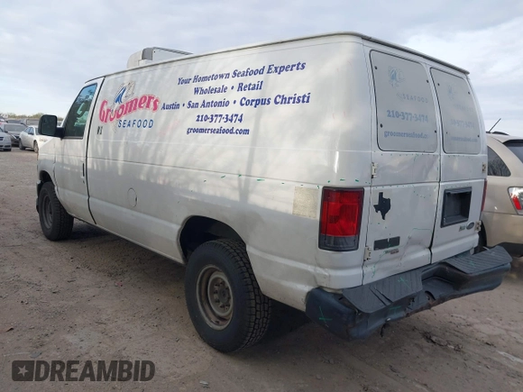 2011 Ford Econoline Cargo Commercial with VIN 1FTNE2EL6BDB25697, listed as a IAAI auction lot 41358472 with 384,517 mi miles. Bid and sale history available at carsss.com. Image 3.