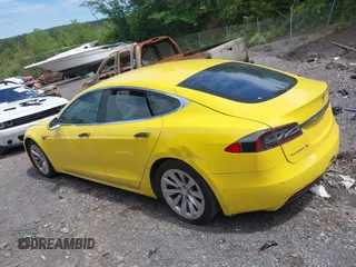 2016 Tesla Model S 70 kWh Battery with VIN 5YJSA1E14GF141579, listed as a IAAI auction lot 42209119 with 105,947 mi miles and . Bid and sale history available at carsss.com. Image 13.