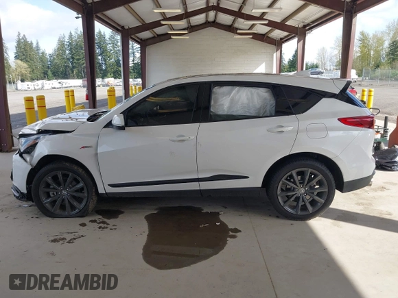 2025 Acura RDX w/A-Spec Pkg with VIN 5J8TC2H63SL010906, listed as a IAAI auction lot 41998918 with 3,061 mi miles. Bid and sale history available at carsss.com. Image 14.