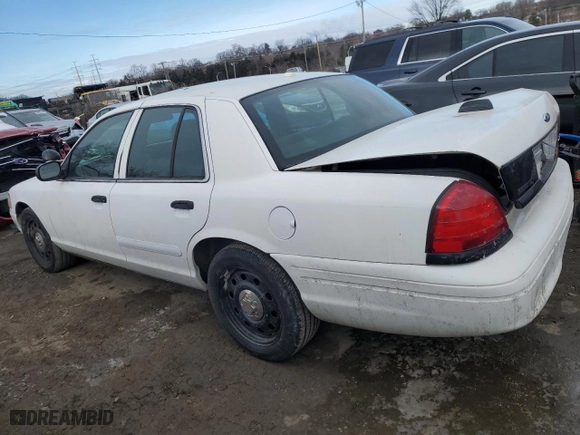 2007 Ford Police Interceptor with VIN 2FAFP71W97X131446, listed as a Copart auction lot 88956205 with 112,500 mi miles and Salvage Title. Bid and sale history available at carsss.com. Image 2.