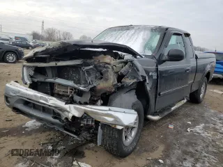 1999 Ford F-150 XL with VIN 1FTRX18L4XNA03553, listed as a Copart auction lot 44360435 with 162,469 mi miles and Clean Title. Bid and sale history available at carsss.com. Image 1.