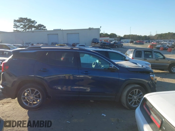 2022 GMC Terrain SLT with VIN 3GKALPEV7NL205869, listed as a IAAI auction lot 41352077 with 56,641 mi miles. Bid and sale history available at carsss.com. Image 13.