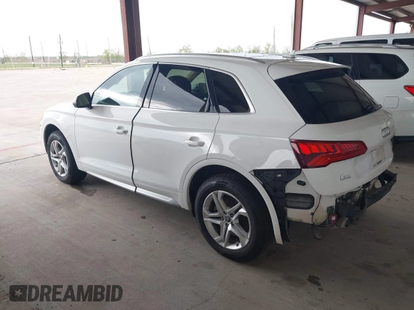 2018 Audi Q5 Premium Plus z VIN WA1BNAFY4J2034388, wystawiony jako IAAI lot #41839388 z przebiegiem 70 936 mil mil oraz . Historia ofert i sprzedaży dostępna na DreamBid. Obrazek 15.