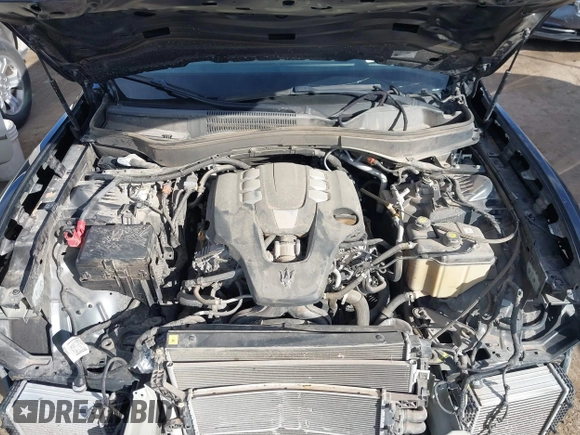 2022 Maserati Levante GT z VIN ZN661XUAXNX400339, wystawiony jako IAAI lot #41515920 z przebiegiem 48 360 mil mil oraz . Historia ofert i sprzedaży dostępna na DreamBid. Obrazek 10.