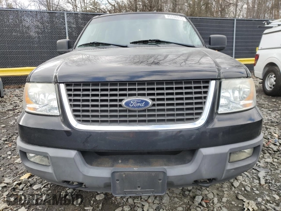 2003 Ford Expedition XLT Value with VIN 1FMPU16W03LA53090, listed as a Copart auction lot 45536955 with 139,944 mi miles and Salvage Title. Bid and sale history available at carsss.com. Image 5.