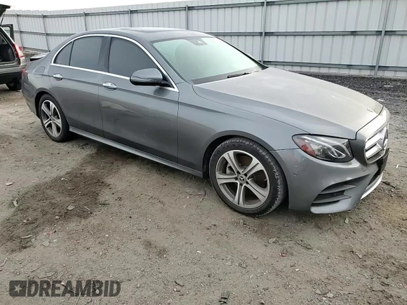 2018 Mercedes-Benz E-Class E 300 with VIN WDDZF4JB1JA465739, listed as a Copart auction lot 81177104 with 0 mi miles and Salvage Title. Bid and sale history available at carsss.com. Image 10.