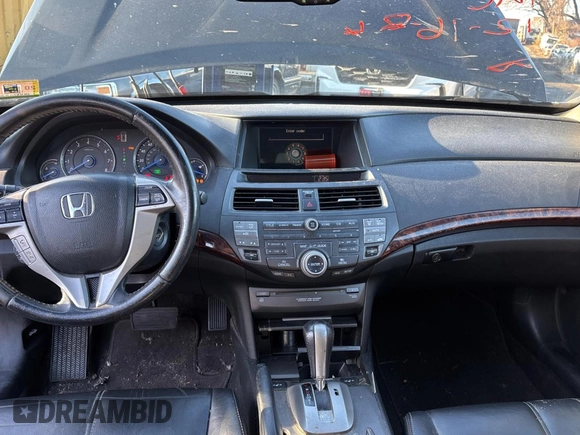 2011 Honda Accord Crosstour EX-L with VIN 5J6TF2H51BL001693, listed as a Copart auction lot 85733664 with 238,995 mi miles and Clean Title. Bid and sale history available at carsss.com. Image 9.