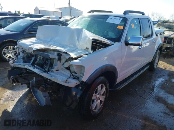 2010 Ford Explorer Sport Trac XLT z VIN 1FMEU3BE3AUF03502, wystawiony jako IAAI lot #41752719 z przebiegiem 142 733 mil mil oraz . Historia ofert i sprzedaży dostępna na DreamBid. Obrazek 17.