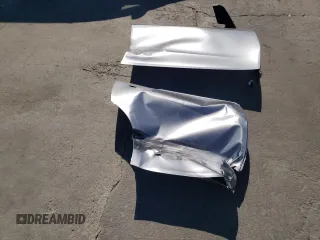 2024 Tesla Model Y Long Range с VIN 7SAYGAEE6RF131749, выставлен на аукционе Copart как лот 74548014 с пробегом 1 042 миль миль и Списание • Salvage title. История ставок и продаж доступна на DreamBid. Изображение 13.