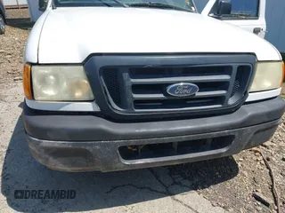 2005 Ford Ranger XL with VIN 1FTYR14U85PB08991, listed as a IAAI auction lot 41970746 with 361,978 mi miles. Bid and sale history available at carsss.com. Image 6.