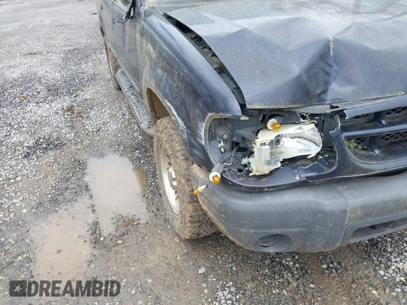 1999 Ford Explorer XL z VIN 1FMDU34X5XUC08663, wystawiony jako IAAI lot #42385444 z przebiegiem 177 387 mil mil oraz . Historia ofert i sprzedaży dostępna na DreamBid. Obrazek 17.
