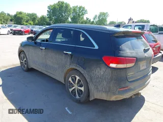 2016 Kia Sorento EX with VIN 5XYPHDA5XGG176132, listed as a IAAI auction lot 42661390 with 263,481 mi miles and . Bid and sale history available at DreamBid. Image 3.