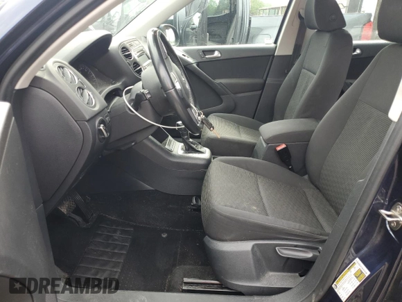 2013 Volkswagen Tiguan S with VIN WVGAV3AX6DW621714, listed as a Copart auction lot 54730565 with 121,257 mi miles and Salvage title. Bid and sale history available at DreamBid. Image 7.
