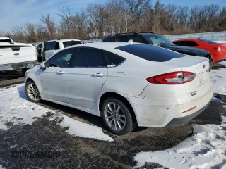 2019 Ford Fusion Hybrid SE with VIN 3FA6P0LU8KR263933, listed as a Copart auction lot 72080582 with 95,249 mi miles. Bid and sale history available at carsss.com. Image 2.