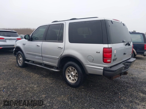 2000 Ford Expedition XLT with VIN 1FMPU16L7YLA54864, listed as a IAAI auction lot 41729630 with 187,444 mi miles and . Bid and sale history available at DreamBid. Image 3.