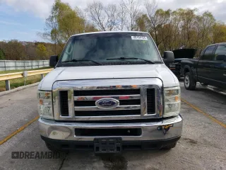 2008 Ford Econoline Passenger XL with VIN 1FBNE31L98DB47511, listed as a Copart auction lot 80104164 with 221,581 mi miles and Clean Title. Bid and sale history available at carsss.com. Image 5.