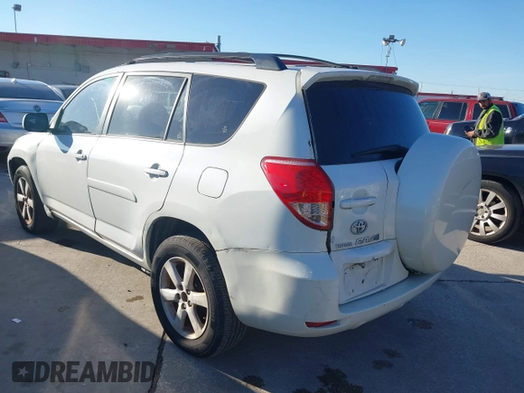 2008 Toyota RAV4 Ltd with VIN JTMZK31V485022675, listed as a IAAI auction lot 41697379 with 191,162 mi miles. Bid and sale history available at carsss.com. Image 3.