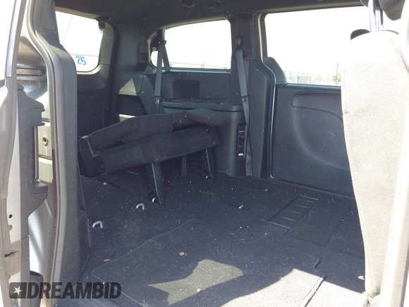 2016 Dodge Grand Caravan SE with VIN 2C4RDGBG5GR348133, listed as a IAAI auction lot 42162266 with 108,658 mi miles and . Bid and sale history available at DreamBid. Image 8.