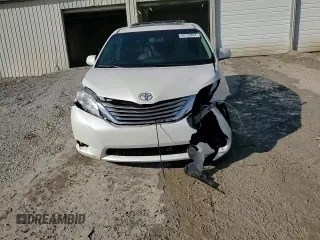 2015 Toyota Sienna XLE with VIN 5TDYK3DC4FS667923, listed as a Copart auction lot 86730854 with 62,486 mi miles and Salvage Title. Bid and sale history available at DreamBid. Image 15.