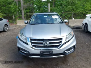 2013 Honda Crosstour EX-L z VIN 5J6TF2H58DL002942, wystawiony jako IAAI lot #42136150 z przebiegiem 42 787 mil mil oraz . Historia ofert i sprzedaży dostępna na DreamBid. Obrazek 12.