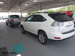 2006 Lexus RX 330 with VIN 2T2HA31U76C105888, listed as a IAAI auction lot 42125780 with 207,299 mi miles. Bid and sale history available at carsss.com. Image 3.