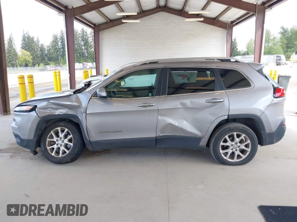 2018 Jeep Cherokee Latitude Plus z VIN 1C4PJLLB9JD573435, wystawiony jako IAAI lot #42163796 z przebiegiem 57 486 mil mil oraz . Historia ofert i sprzedaży dostępna na DreamBid. Obrazek 13.