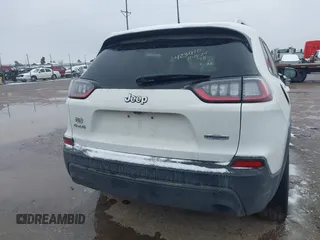 2021 Jeep Cherokee Latitude z VIN 1C4PJMCB8MD125181, wystawiony jako IAAI lot #41273576 z przebiegiem 47 550 mil mil oraz . Historia ofert i sprzedaży dostępna na DreamBid. Obrazek 16.