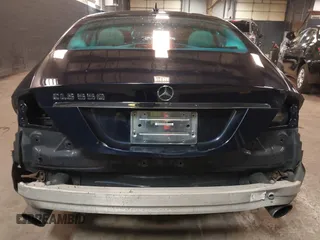 2007 Mercedes-Benz CLS-Class 5.5L with VIN WDDDJ72X77A106148, listed as a IAAI auction lot 41993651 with 158,291 mi miles. Bid and sale history available at carsss.com. Image 6.
