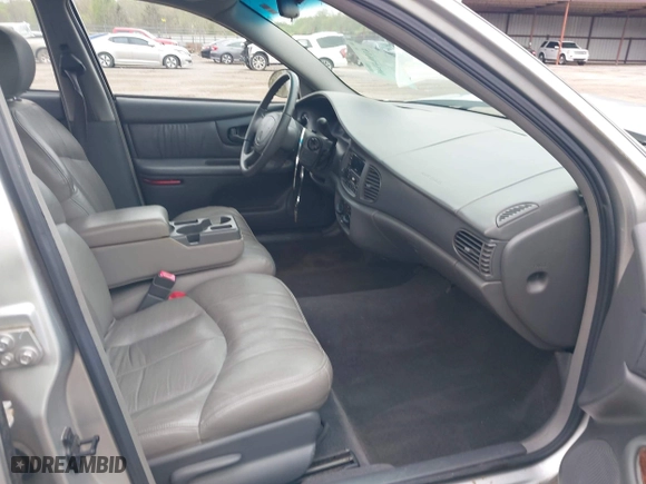 2003 Buick Century Custom with VIN 2G4WS52J931142777, listed as a IAAI auction lot 41984946 with 127,527 mi miles. Bid and sale history available at carsss.com. Image 5.