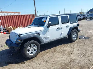 2021 Jeep Wrangler Unlimited Willys with VIN 1C4HJXDN7MW535893, listed as a IAAI auction lot 41984525 with 61,945 mi miles and . Bid and sale history available at DreamBid. Image 2.