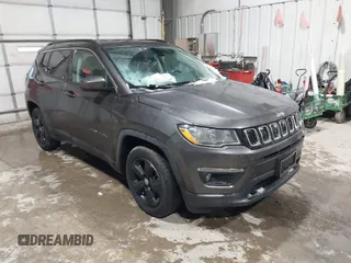 2018 Jeep Compass Latitude with VIN 3C4NJCBB0JT462114, listed as a IAAI auction lot 41567773 with 62,216 mi miles and . Bid and sale history available at DreamBid. Image 1.