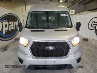 2022 Ford Transit Passenger XL z VIN 1FBAX2C82NKA19694, wystawiony jako Copart lot #51390845 z przebiegiem 61 791 mil mil oraz Czysty tytuł • Clean title. Historia ofert i sprzedaży dostępna na DreamBid. Obrazek 5.