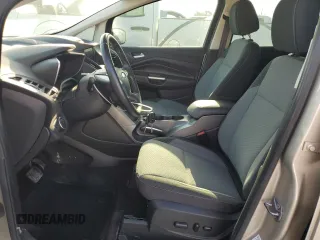 2017 Ford C-Max SE z VIN 1FADP5AU6HL102107, wystawiony jako Copart lot #54700535 z przebiegiem 89 698 mil mil oraz Szkoda całkowita • Salvage title. Historia ofert i sprzedaży dostępna na DreamBid. Obrazek 7.