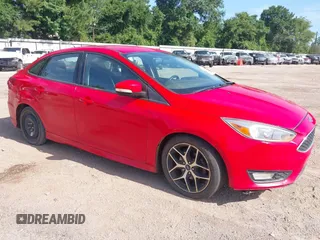 2016 Ford Focus SE с VIN 1FADP3F27GL402121, выставлен на аукционе IAAI как лот 42643555 с пробегом 82 210 миль миль и . История ставок и продаж доступна на DreamBid. Изображение 1.