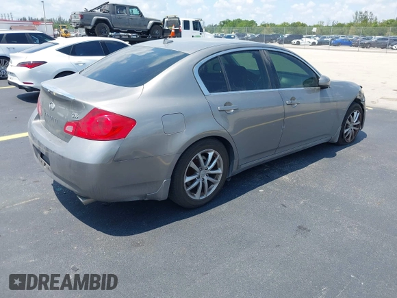 2008 Infiniti G35 Journey z VIN JNKBV61EX8M203780, wystawiony jako IAAI lot #42348361 z przebiegiem 182 858 mil mil oraz . Historia ofert i sprzedaży dostępna na DreamBid. Obrazek 4.